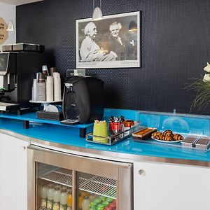 Best Western Regency Suites